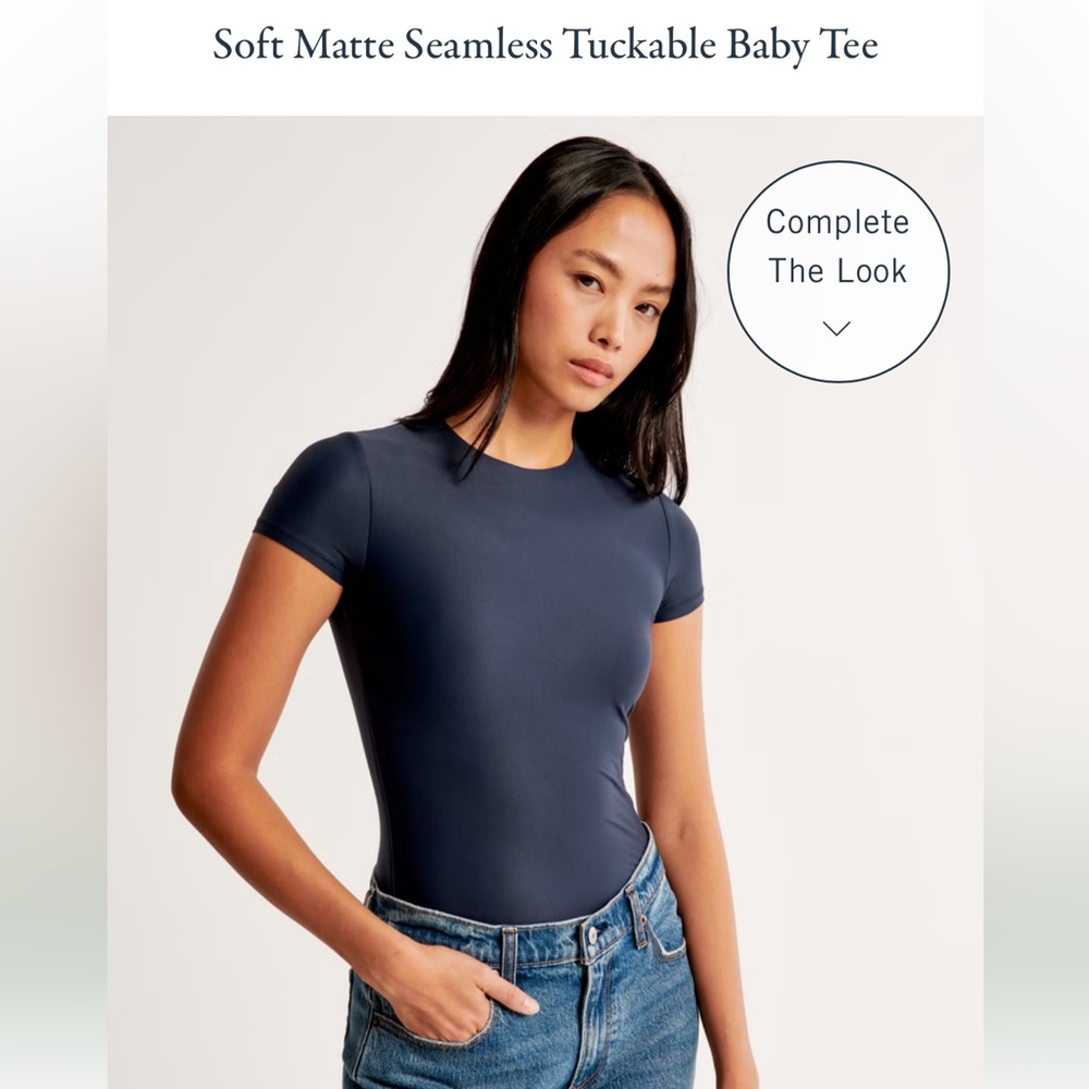 Abercrombie NWT Soft Matte Tuckable Baby Tee